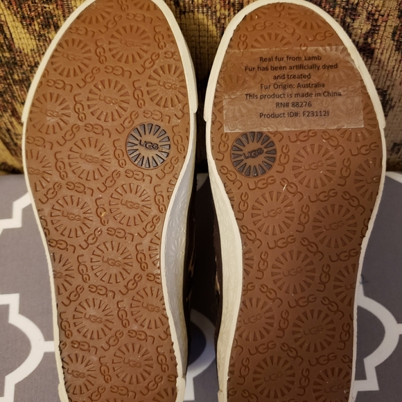 ‼️SOLD‼️⭐NIB⭐ UGG Suede, Calf, Lamb Laceless Slip On, Sz 6, Retail $110 - Picture 7 of 13